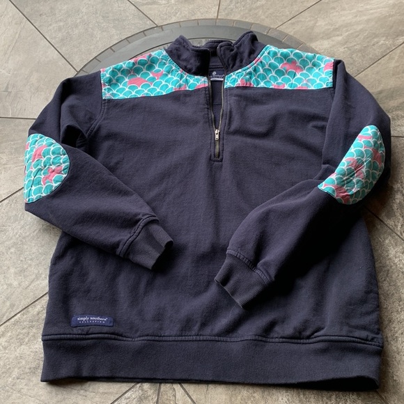 Simply Southern sweatshirt size small, whale and sea turtle design - Picture 2 of 8